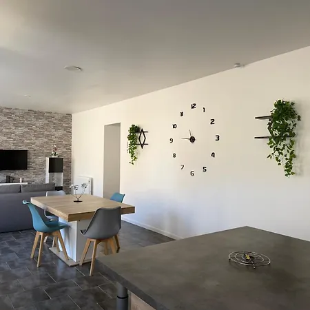 La Léloya Appartement Monthermé